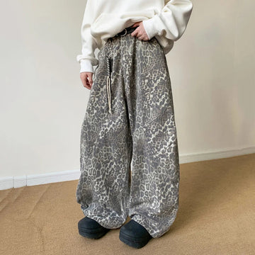 AIDASE  -  Vintage Men's Leopard Print Jeans American Style Loose Floor-Length Washed Scimitar Denim Pants 2025 New Trousers 21E7190 aidase-shop